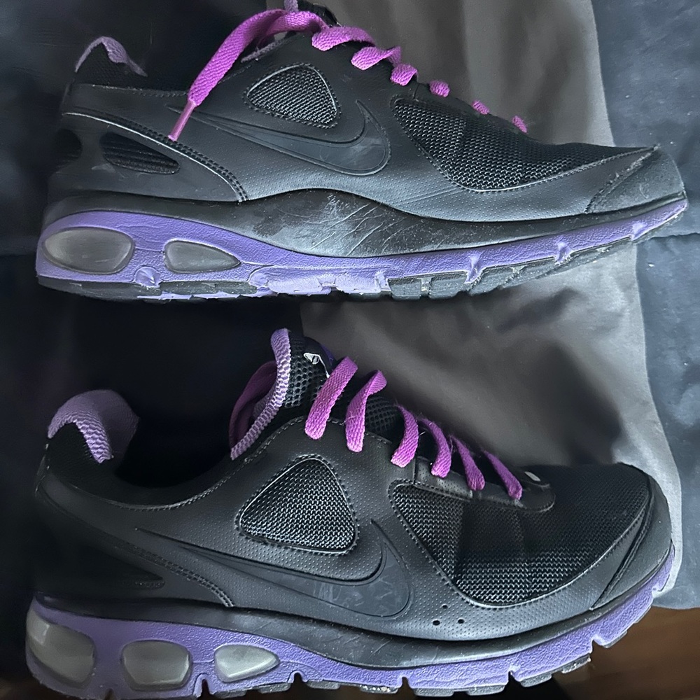 AirMax Size 11.5 Purple Black